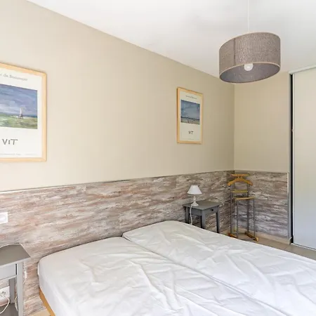 Alcazar Apartment